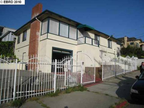 2102 E 24th St, Oakland, CA 94606 photo 1