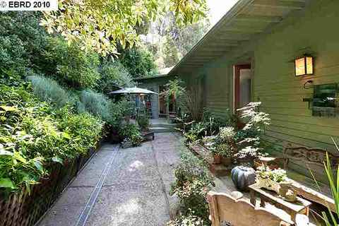 8 Stonewall Rd, Berkeley, CA 94705 photo 1