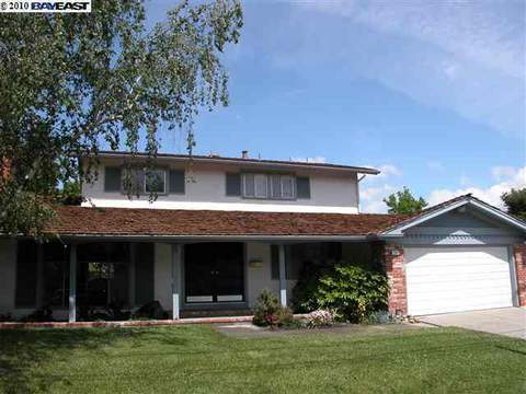 7247 Hansen Dr, Dublin, CA 94568 photo 1