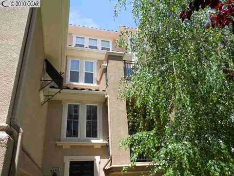 3333 Monaghan St, Dublin, CA 94568 photo 1