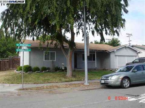 7677 Brighton Dr, Dublin, CA 94568 photo 1