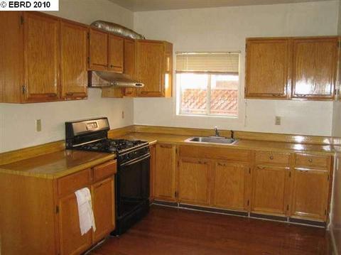 1337 E 34th St, Oakland, CA 94602 photo 1