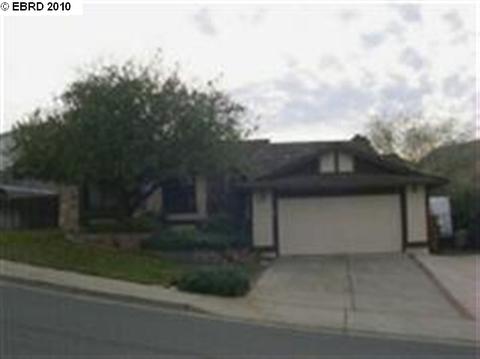 3926 Warbler Dr, Antioch, CA 94509 photo 1
