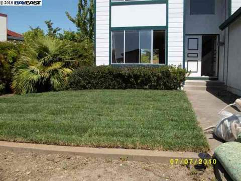 1729 Pheasant Dr, Hercules, CA 94547 photo 1