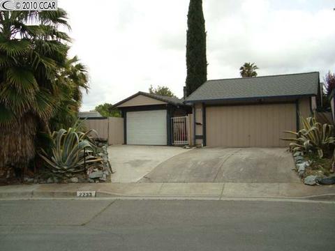 2233 Lynbrook Dr, Pittsburg, CA 94565 photo 1
