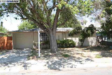 1971 Johnson Dr, Concord, CA 94520 photo 1