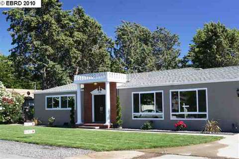 3990 Chestnut Ave, Concord, CA 94519 photo 1