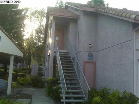 1302 Forest Run, Hercules, CA 94547 photo 1