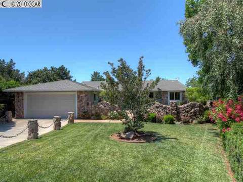 154 Mount Vernon Dr, Clayton, CA 94517 photo 1