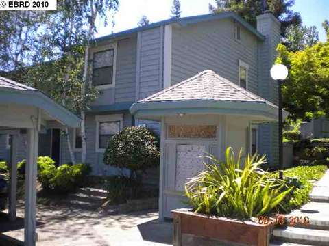 830 Center Ave, Martinez, CA 94553 photo 1