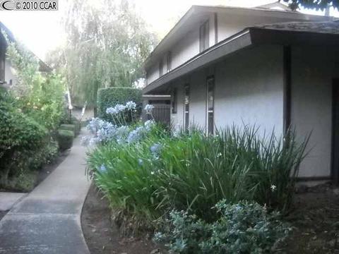 5508 Roundtree Dr #E, Concord, CA 94521 photo 1