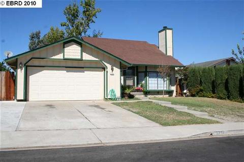 1774 Hemlock Ct, Oakley, CA 94561 photo 1