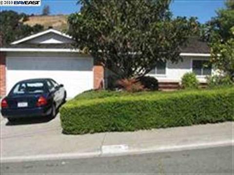 920 Barkley Ct, Pinole, CA 94564 photo 1