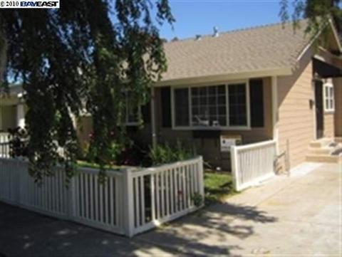 1175 Maple St, Pittsburg, CA 94565 photo 1