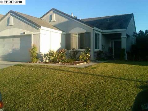 1335 Steinbeck Dr, Pittsburg, CA 94565 photo 1