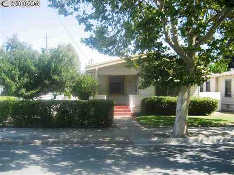805 E 12th St, Pittsburg, CA 94565 photo 1