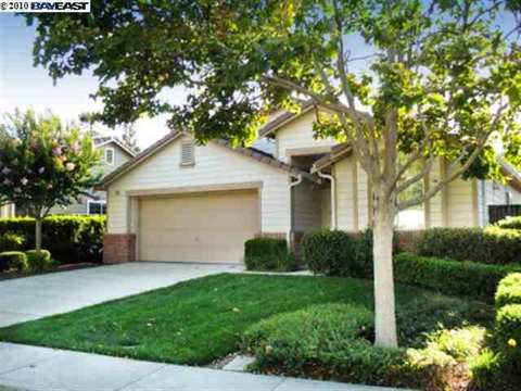 884 Saddleback Cir, Livermore, CA 94551 photo 1