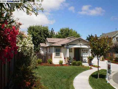 643 Enos St, Fremont, CA 94539 photo 1