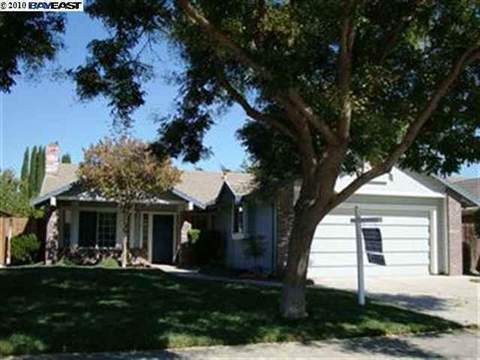 2830 Reyes Ln, Tracy, CA 95376 photo 1