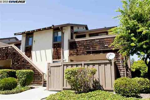 122 Hackamore Ln, Fremont, CA 94539 photo 1