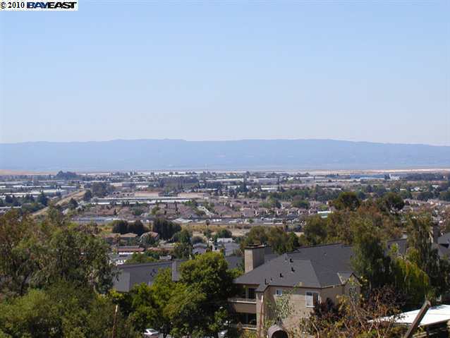 29370 Bodega St, Hayward, CA 94544 photo 1