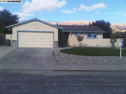 48232 Conifer St, Fremont, CA 94539 photo 1