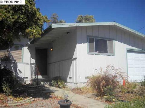1372 7th St, Rodeo, CA 94572 photo 1