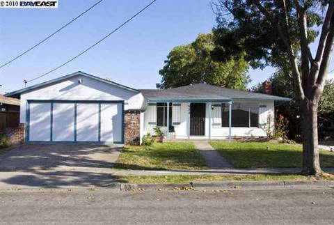 630 Denslowe Ln, Hayward, CA 94544 photo 1