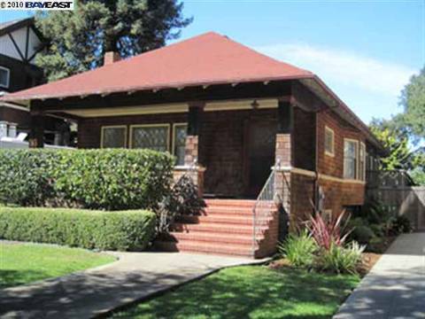 1345 Bay St, Alameda, CA 94501 photo 1