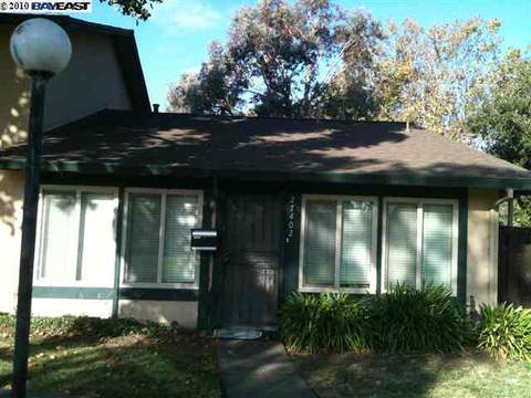 27402 Lemon Tree Ct, Hayward, CA 94545 photo 1