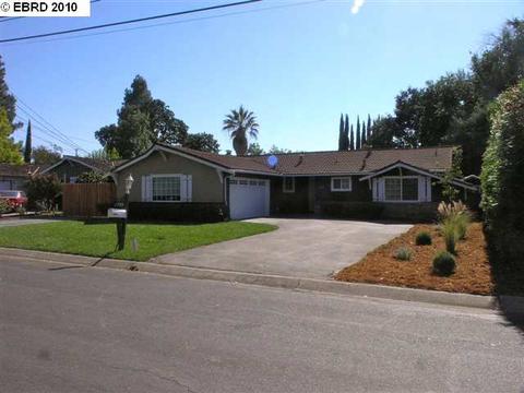 1789 Granada Dr, Concord, CA 94519 photo 1