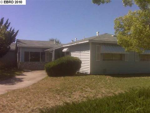 651 School St, Pittsburg, CA 94565 photo 1