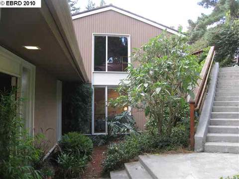 1065 Woodside Rd, Berkeley, CA 94708 photo 1