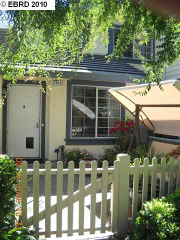 7445 Oxford Cir, Dublin, CA 94568 photo 1