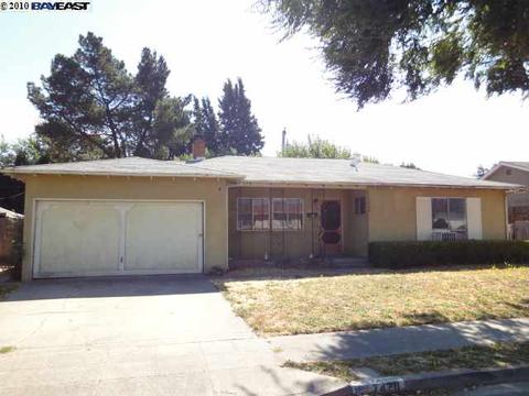 7428 Limerick Ave, Dublin, CA 94568 photo 1