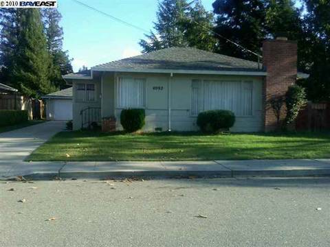 4092 Walnut Dr, Pleasanton, CA 94566 photo 1