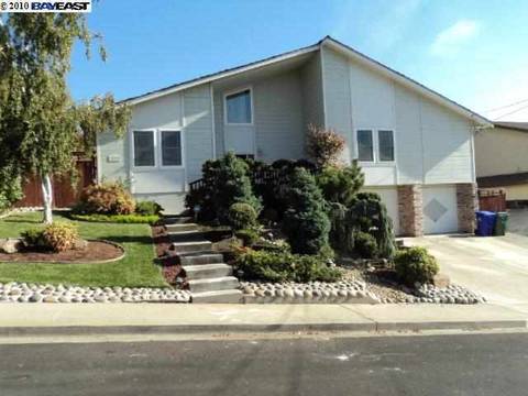 831 Spruce Ct, Rodeo, CA 94572 photo 1