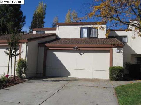 82 Crystal Cir, Hercules, CA 94547 photo 1