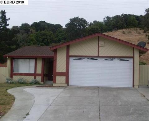 466 Falcon Way, Hercules, CA 94547 photo 1