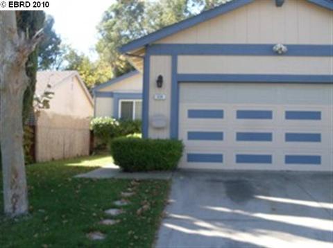 229 Brighton St, Hercules, CA 94547 photo 1