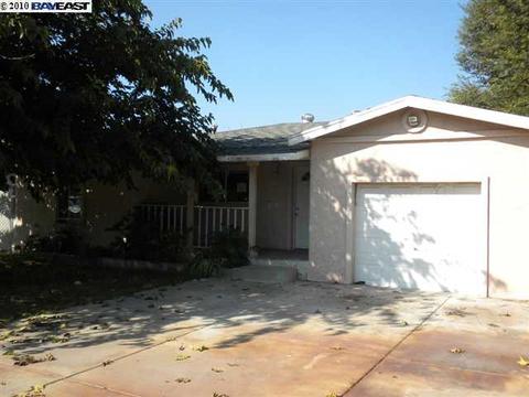 415 E Watter Rd, French Camp, CA 95231 photo 1