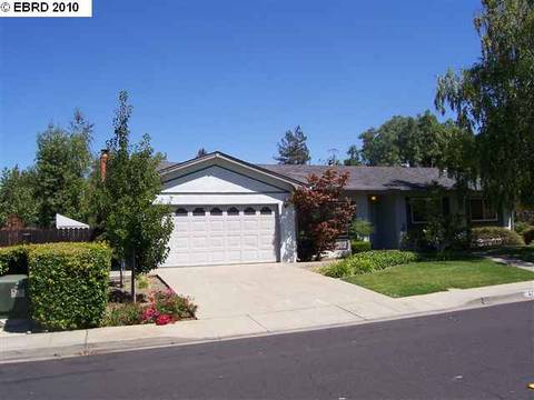 4755 Olive Dr, Concord, CA 94521 photo 1
