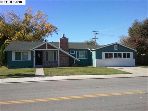 1501 Chester Dr, Tracy, CA 95376 photo 1