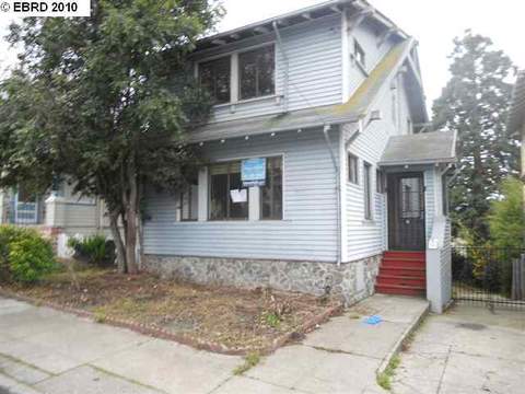 3015 E 29th St, Oakland, CA 94601 photo 1