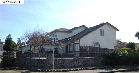 409 Oconnor Dr, Pinole, CA 94564 photo 1