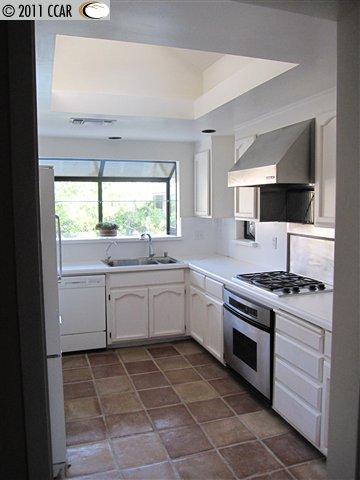 931 Mountain View Dr #E, Lafayette, CA 94549 photo 1