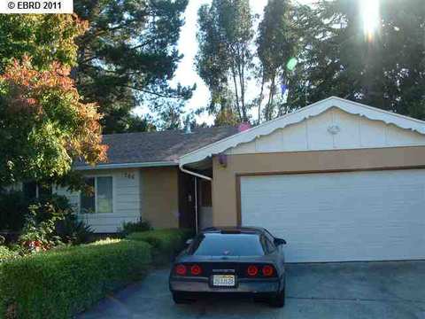 706 Crestview Dr, Pinole, CA 94564 photo 1