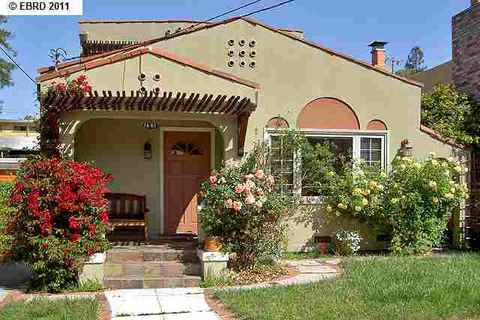 1681 Capistrano Ave, Berkeley, CA 94707 photo 1