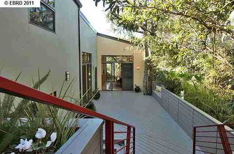 161 Avenida Dr, Berkeley, CA 94708 photo 1