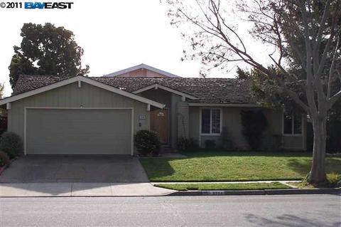 5264 Salisbury Dr, Newark, CA 94560 photo 1